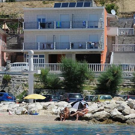 Apartmani Ivo Podstrana Bagian luar foto