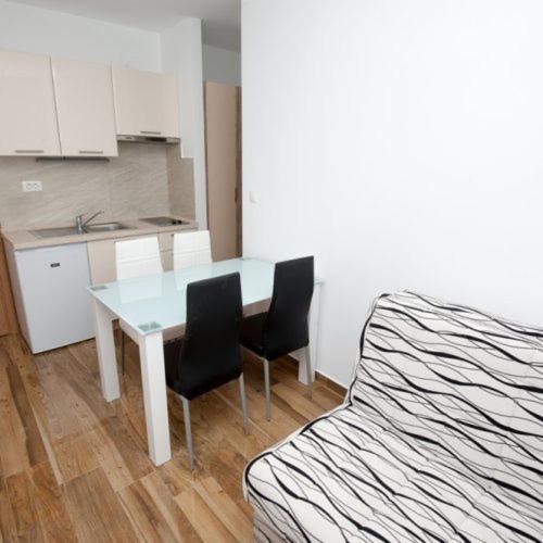 Apartmani Ivo Podstrana Bagian luar foto