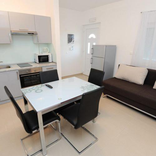 Apartmani Ivo Podstrana Bagian luar foto